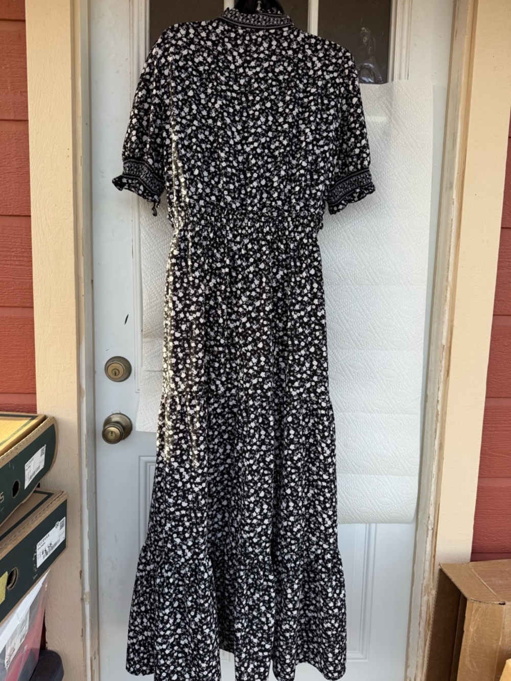 London Style Black & White Floral Tiered Maxi Dress - Picture 2 of 4